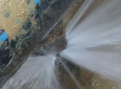 海棠卫生间测漏水施工步骤